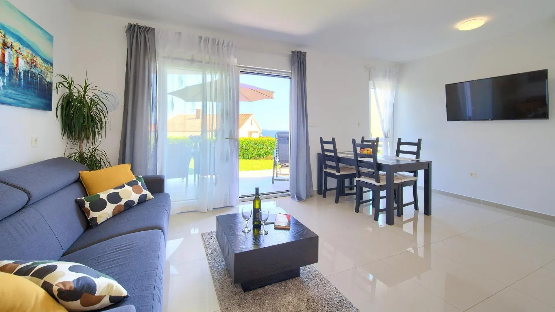 Apartment Sara Krk Town