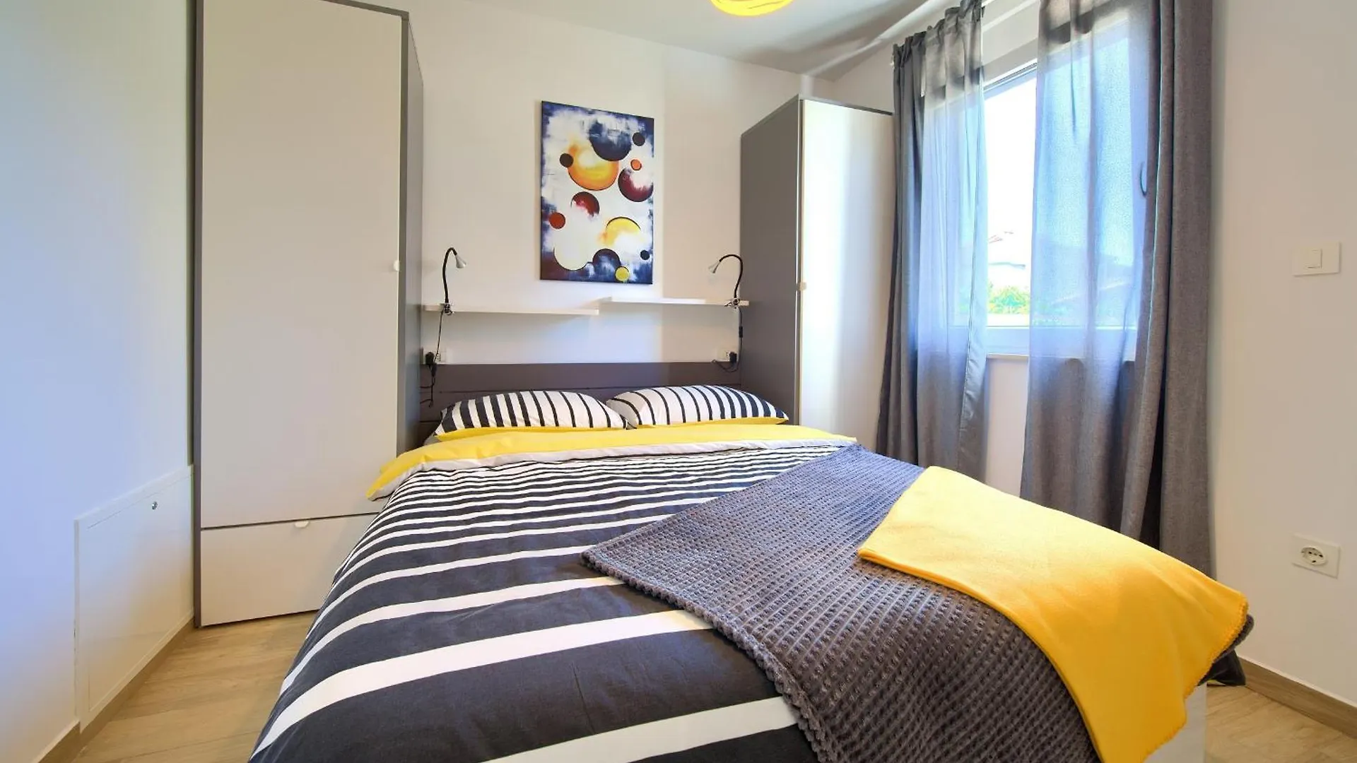 Apartment Sara Krk Town